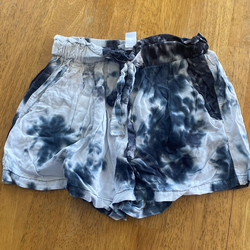 Flowy shorts